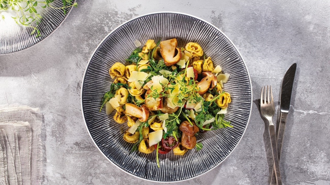 Syrové tortellini s hľuzovkovým maslom a hríbikmi – - Recept
