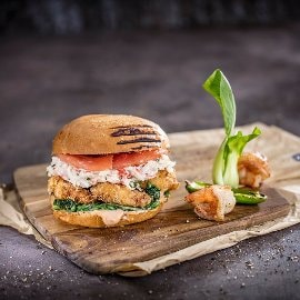 Krevetový burger s jalapeňo majonézou | Recept