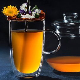 Silný mäsový čaj s chrumkavou vafľou