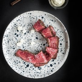 Pečený roastbeef s tatárskou omáčkou