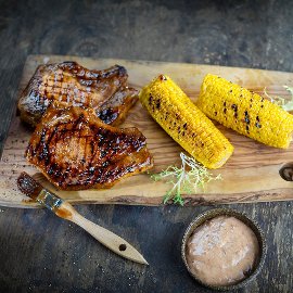 Steak z bravčového karé s údenou slivkovou majonézou Steak z bravčového karé s údenou slivkovou majonézou