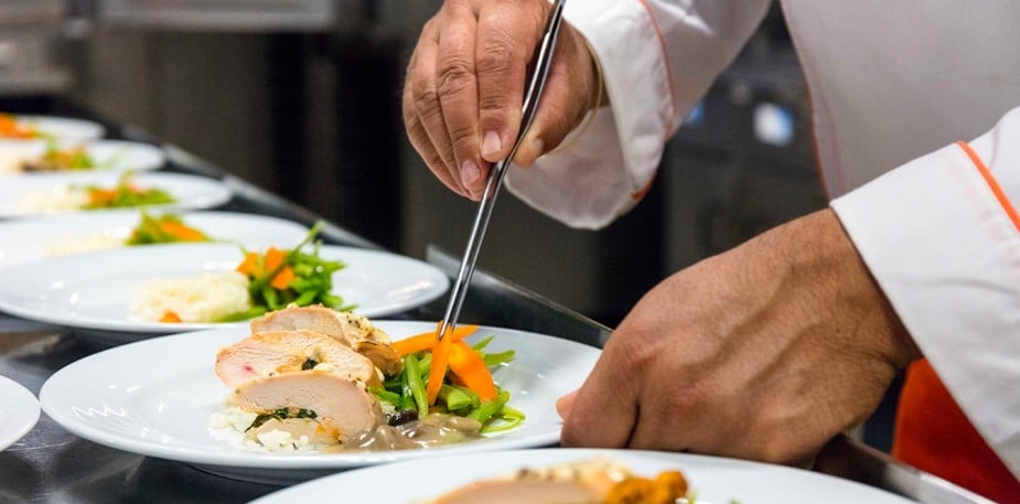 5 pravidiel: ako vytvoriť perfektné skupinové menu s mäsovými jedlami