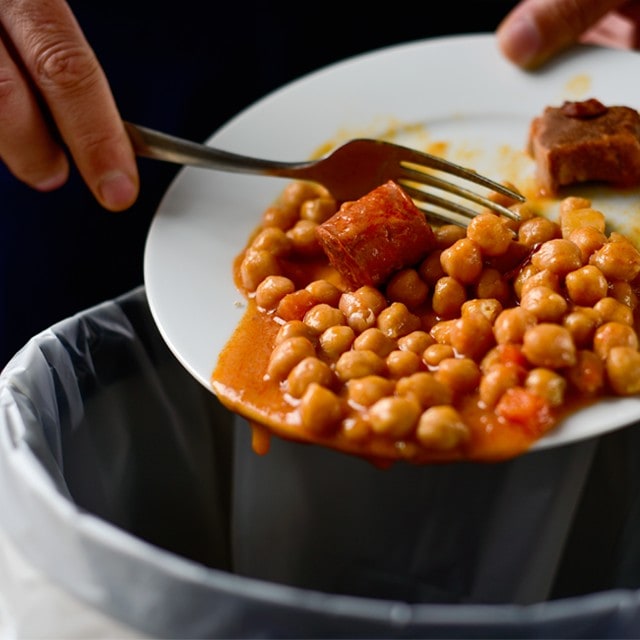 10 tipov ako zabrániť plytvaniu jedla