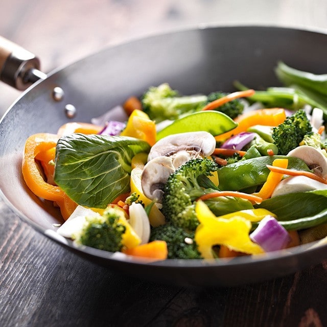 Ako si vyrobiť ľahké vegetariánske jedlo v reštaurácii?