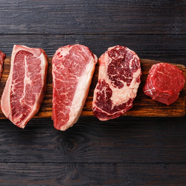 Steak: Opracovanie, zrenie a pečenie